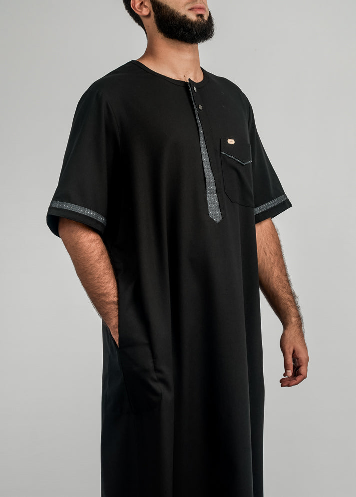 Hawk Short Sleeve Thobe - Black